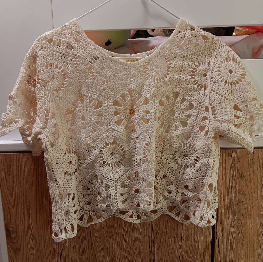 Rebellion Cream Cropped Embellished Blouse